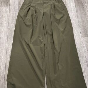 Mondetta Khaki Trousers